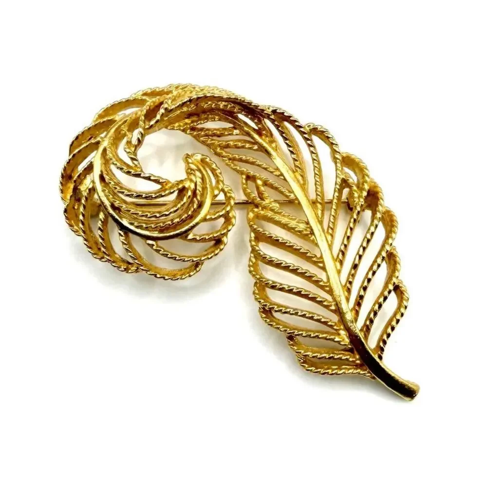 VTG Lisner 1960s - 1970s Vintage Gold Tone Open Weave Feather Plume Leaf Brooch